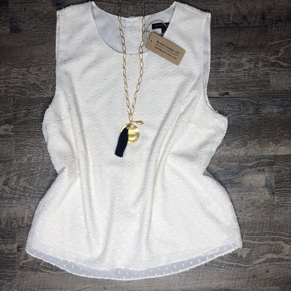 Cream Colored Layered Sleeveless Blouse | Large